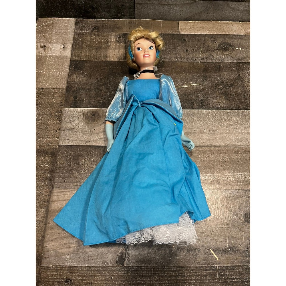 Disney Cinderella Porcelain Collector Doll Blue Ballgown Classic Princess